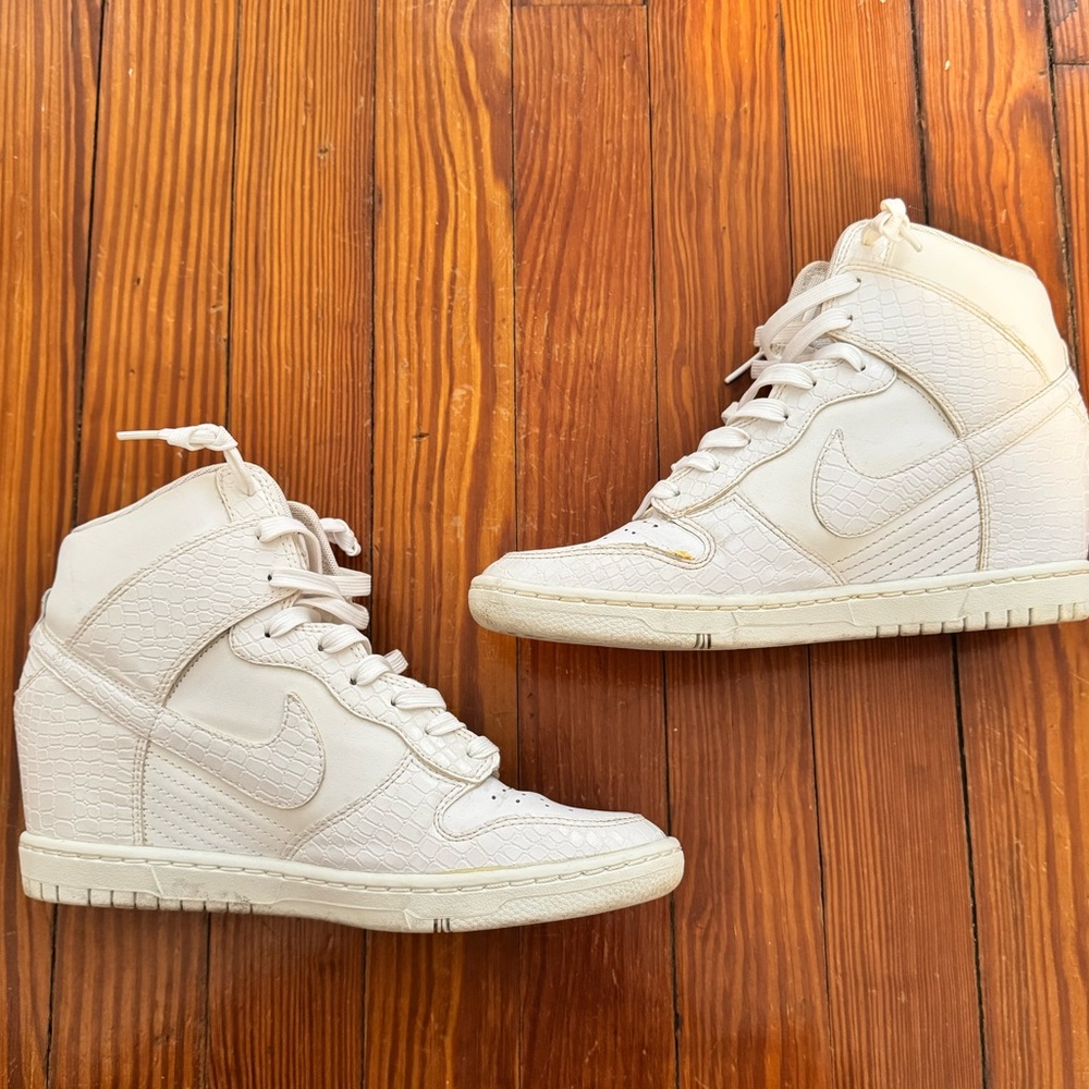 Women's White Nike Dunk Sky Hi